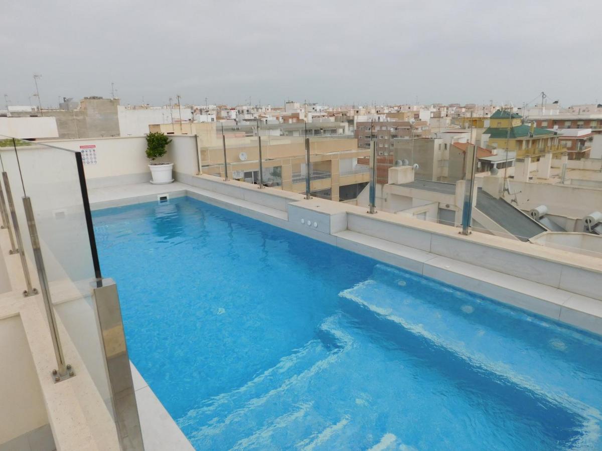Modern And Cosy Apartment Close To The Beach Torrevieja Exterior photo
