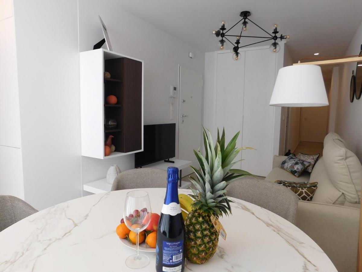 Modern And Cosy Apartment Close To The Beach Torrevieja Exterior photo